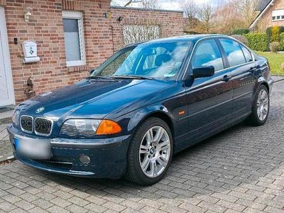 Usata BMW 323 170 CV (125 kW) 1999 Blu Berlina