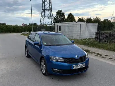Gebraucht Skoda Rapid Clever 125 PS (91 kW) 2018 Blau Kleinwagen