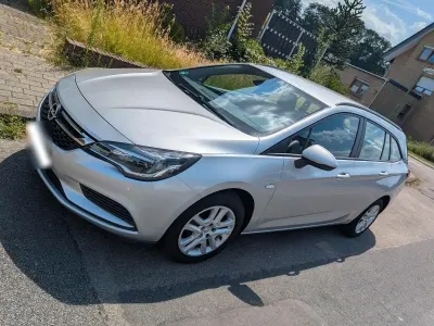 Gebraucht Opel Astra 110 PS (80 kW) 2017 Silber Kombi