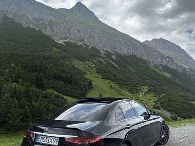 Gebraucht Mercedes E400 330 PS (242 kW) 2021 Schwarz Limousine