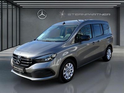 Usata Mercedes EQT200 89 kW (122 CV) 2025 Grigio Monovolume