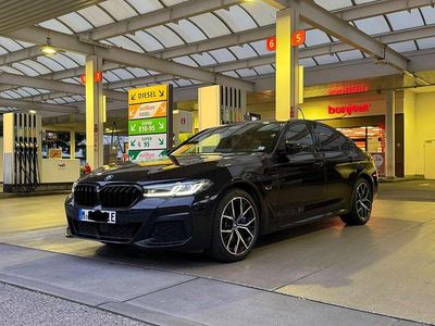 Gebraucht BMW 530e M Sport 292 PS (214 kW) 2021 Schwarz Limousine