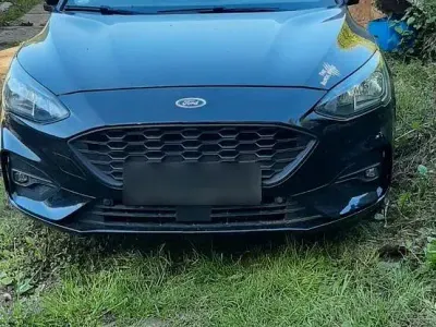 Gebraucht Ford Focus ST-Line 120 PS (88 kW) 2019 Schwarz Kombi