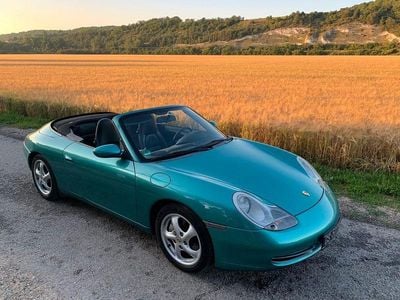 Porsche 911 Carrera 4 Cabriolet