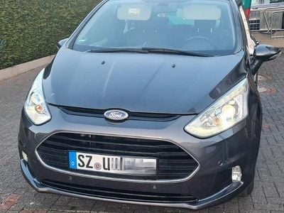 Gebraucht Ford B-MAX Titanium 105 PS (77 kW) 2016 Grau Van / Kleinbus