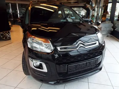 Gebraucht Citroën C3 95 PS (69 kW) 2015 Schwarz Van / Kleinbus