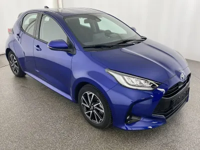 Gebraucht Toyota Yaris Team 116 PS (85 kW) 2022 Blau Kleinwagen