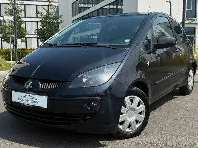 Gebraucht Mitsubishi Colt Motion 95 PS (69 kW) 2008 Black saphire Kleinwagen