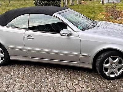 Second-hand Mercedes CLK200 Elegance 163 CP (119 kW) 2000 Gri Cabrio
