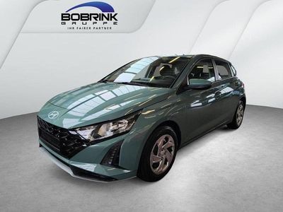 Gebraucht Hyundai i20 Select 99 PS (72 kW) 2025 Grün Kleinwagen