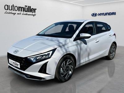 Neu Hyundai i20 Trend 101 PS (74 kW) 2025 Grau Limousine