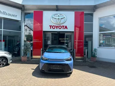 Neu Toyota Aygo X Lounge 116 PS (85 kW) 2026 Schwarz SUV