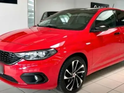 Gebraucht Fiat Tipo S 120 PS (88 kW) 2019 Rot Kombi