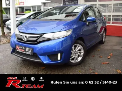 Gebraucht Honda Jazz Comfort 102 PS (75 kW) 2017 Brilliant sporty blue m. Kleinwagen