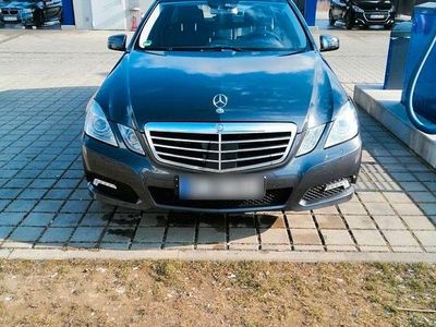 Mercedes E500
