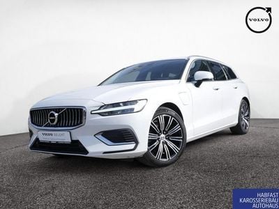Gebraucht Volvo V60 Inscription 341 PS (250 kW) 2020 Weiss / ice white Kombi