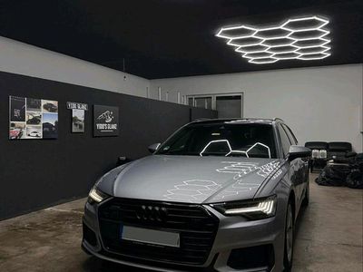 Silber Gebraucht 2019 Audi A6 Sport Kombi | 25.500 €