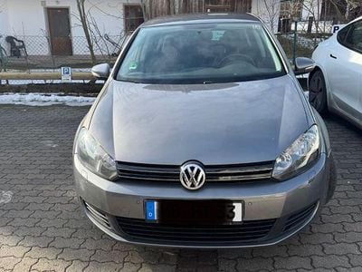 Grau Gebraucht 2010 VW Golf VI Comfortline Kleinwagen | 4.300 € (Fairer Preis)