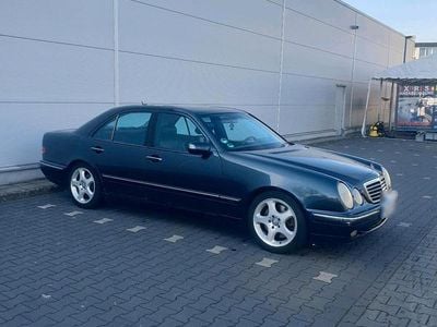 Gebraucht Mercedes E430 279 PS (205 kW) 2003 Schwarz Limousine