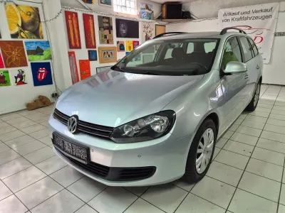 Gebraucht VW Golf VI Comfortline 105 PS (77 kW) 2011 Silber Kleinwagen