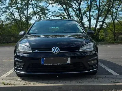 Gebraucht VW Golf VII Highline 150 PS (110 kW) 2017 Schwarz Kombi