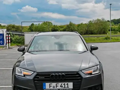 Gebraucht Audi A4 S-Line 218 PS (160 kW) 2018 Kombi