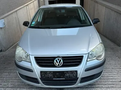 Gebraucht VW Polo 64 PS (47 kW) 2006 Silber Kleinwagen