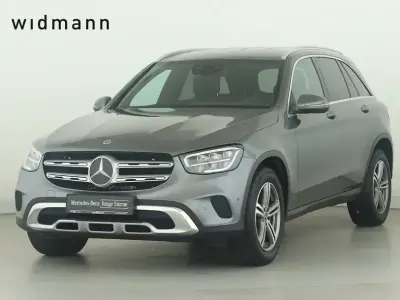 Gebraucht Mercedes GLC300 245 PS (180 kW) 2022 Metalliclack selenitgrau SUV