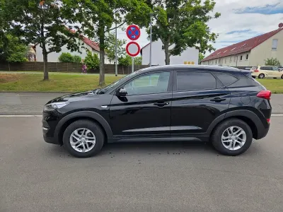 Gebraucht Hyundai Tucson 132 PS (97 kW) 2018 Schwarz SUV
