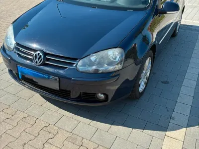 Gebraucht VW Golf VI 102 PS (75 kW) 2008 Blau Kleinwagen