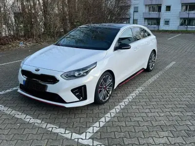 Gebraucht Kia ProCeed GT 204 PS (150 kW) 2019 Weiß Kombi