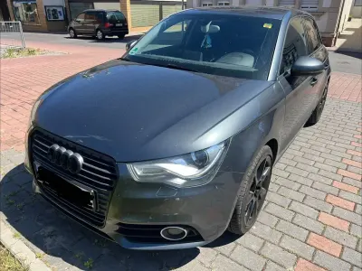 Gebraucht Audi A1 Sportback 105 PS (77 kW) 2012 Grau Kleinwagen