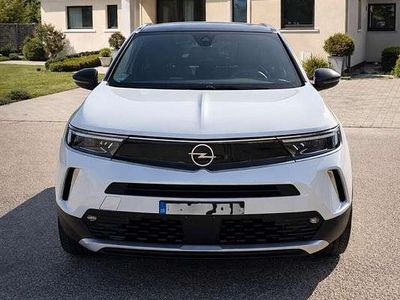 Gebraucht Opel Mokka-e Ultimate 100 kW (136 PS) 2023 Weiß SUV