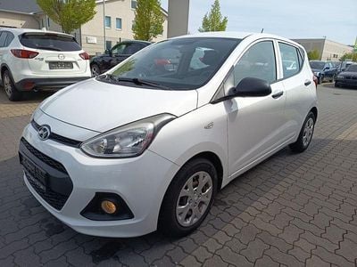 Second-hand Hyundai i10 Classic 67 CP (49 kW) 2015 Alb Hatchback