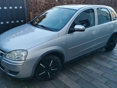 Silber Gebraucht 2005 Opel Corsa Eco Limousine | 1.100 € (Guter Preis)