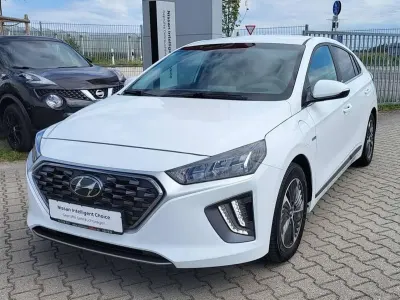 Gebraucht Hyundai Ioniq Style 105 PS (77 kW) 2021 Polar white / sol Kleinwagen