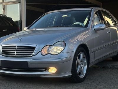Gebraucht Mercedes C240 Avantgarde 170 PS (125 kW) 2001 Silber Limousine