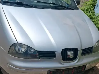 Gebraucht Seat Arosa 50 PS (36 kW) 2004 Silber Kleinwagen