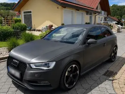 Gebraucht Audi A3 S-Line 150 PS (110 kW) 2012 Grau Kleinwagen