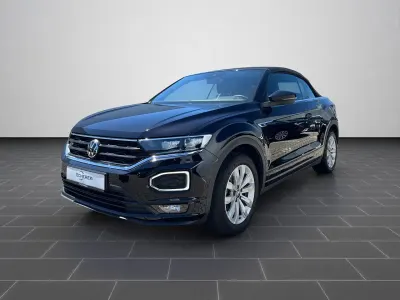 Gebraucht VW T-Roc R-line 150 PS (110 kW) 2021 Deep black perleffekt schwarz (metallic) SUV