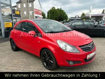 Gebraucht Opel Corsa Color Edition 101 PS (74 kW) 2012 Rot Kleinwagen
