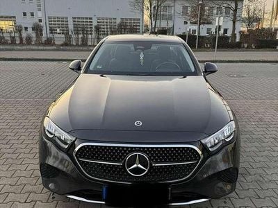 Gebraucht Mercedes E220 Avantgarde 194 PS (142 kW) 2024 Limousine
