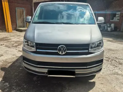 Gebraucht VW Caravelle 140 PS (102 kW) 2012 Beige Van