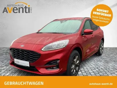 Usado Ford Kuga ST-Line X 224 HP (164 kW) 2022 Vermelho SUV