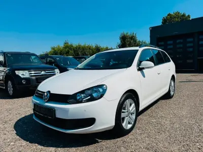 Gebraucht VW Golf VII Trendline 105 PS (77 kW) 2012 Weiß Kombi