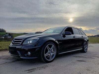 Mercedes C63 AMG