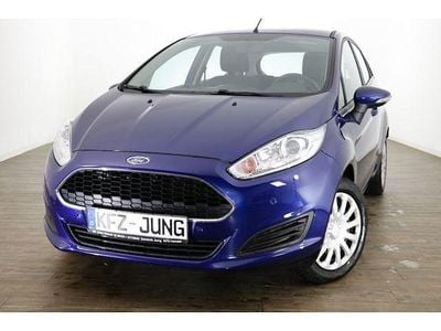 Używany Ford Fiesta 82 KM (60 kW) 2016 Niebieski Hatchback
