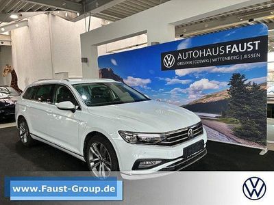 Weiß Gebraucht 2022 VW Passat Elegance Kombi | 29.900 € (Fairer Preis)