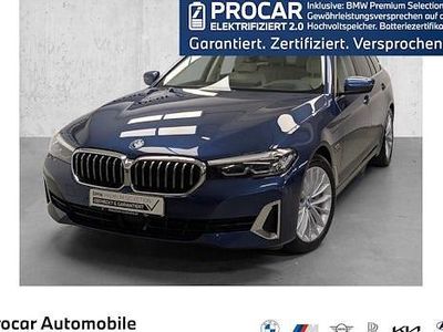 Blau Gebraucht 2022 BMW 530e Sport Line Kombi | 32.640 € (Guter Preis)