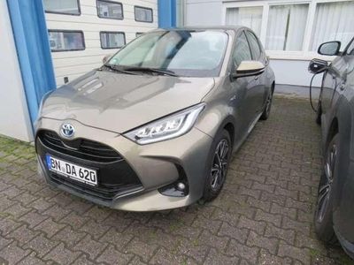 gebraucht Toyota Yaris Hybrid Club